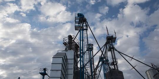 A sky view of Schumitsch Seed Inc. shows bucket elevators and bins. (Photo: Courtesy of Travis Dewitz)