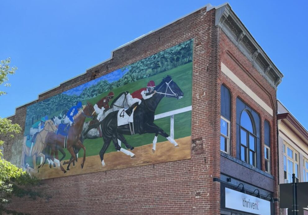 thrivent horse mural